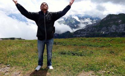 Experiencing Switzerland was a highlight of university life for Akash Boda, who graduates from UQ this week with the first UQ Advantage Award. Experiencing Switzerland was a highlight of university life for Akash Boda, who graduates from UQ this week with the first UQ Advantage Award.
