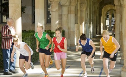 A previous year's race in the UQ Great Court.