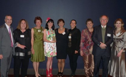 Professor Nick Shaw (HoS, Pharmacy), Christine Bundesent (Director, ICTE-UQ), Marg Cannell, Jacqueline Bond, Michele Feinberg, Alex Rossi, Leigh McKauge, Professor Mick McManus (DVC-A), Lynne Emmerton. Professor Nick Shaw (HoS, Pharmacy), Christine Bundesent (Director, ICTE-UQ), Marg Cannell, Jacqueline Bond, Michele Feinberg, Alex Rossi, Leigh McKauge, Professor Mick McManus (DVC-A), Lynne Emmerton.