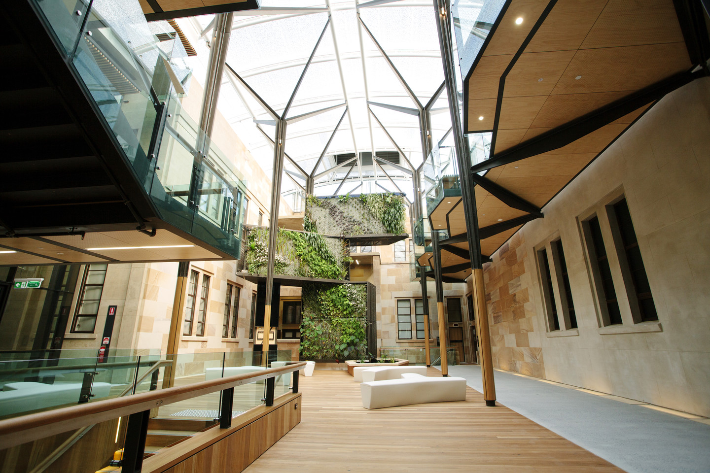 UQ’s first sustainable building wins national architecture awards - UQ